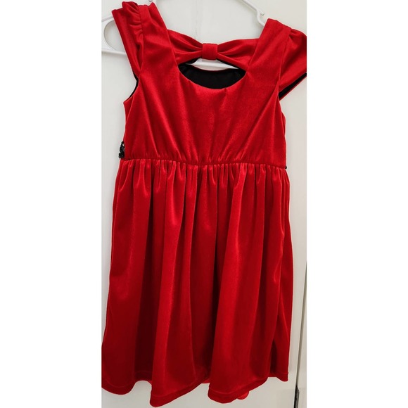 RED Holiday Dress Sequined front. KEYHOLE BACK 7-8 - Picture 8 of 10